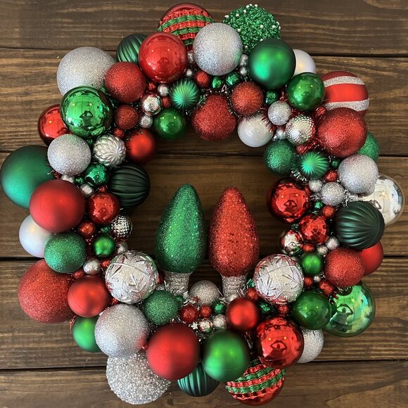 Handmade Red & Green Shatterproof Ball Wreath  2 Large Glittered Light Bulbs - Picture 1 of 16